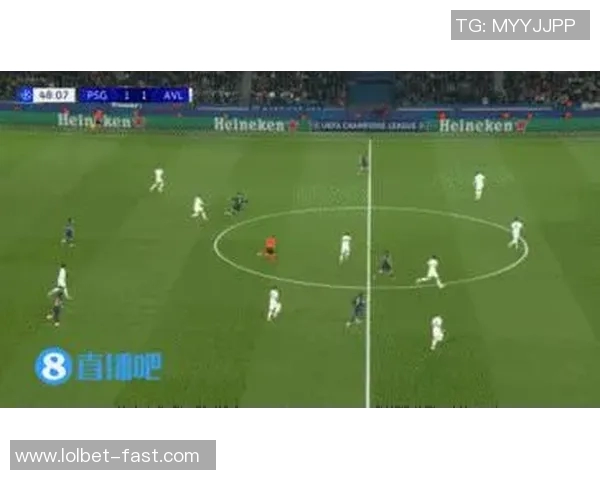 意甲惊现冷门曼联逆转巴黎圣日耳曼补时绝杀引爆全场激情 意甲惊现冷门曼联逆转巴黎圣日耳曼补时绝杀引爆全场激情