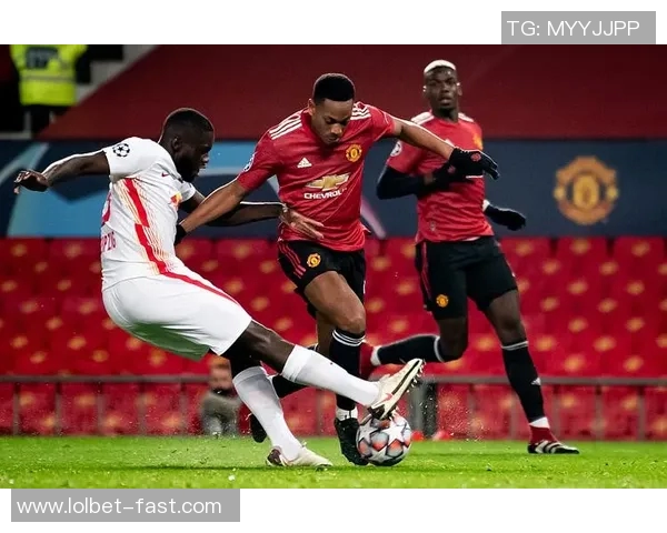 国王杯激战曼联与莱比锡平局红牌事件引发全场热议与十大精彩进球回顾